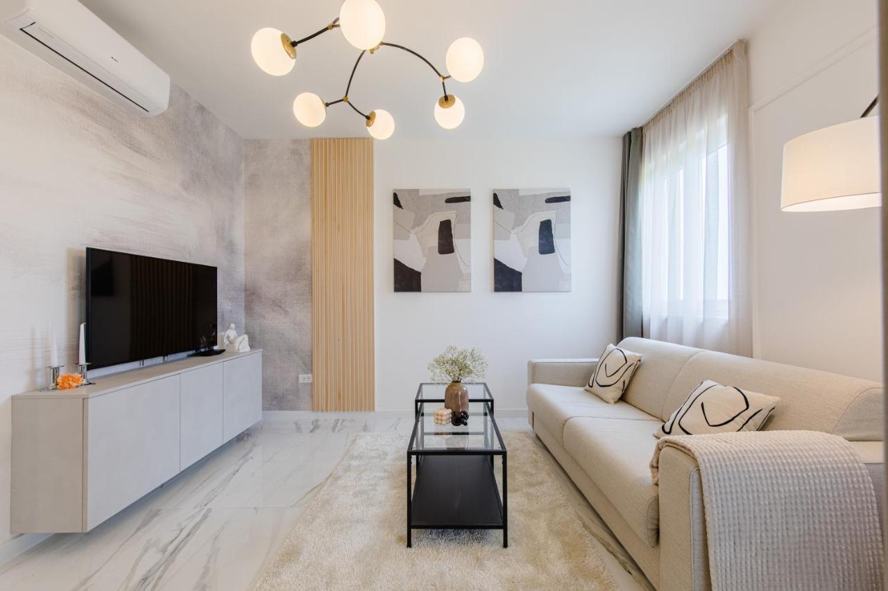 Apartment Cosmopolitan **** Split