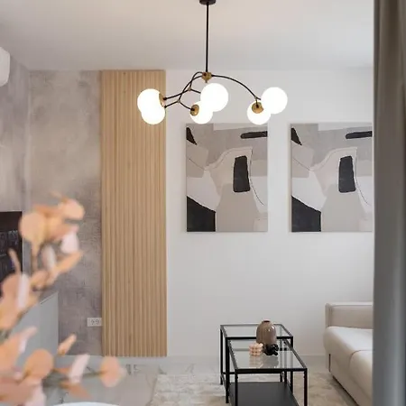 Apartment Cosmopolitan **** Split Exterior photo